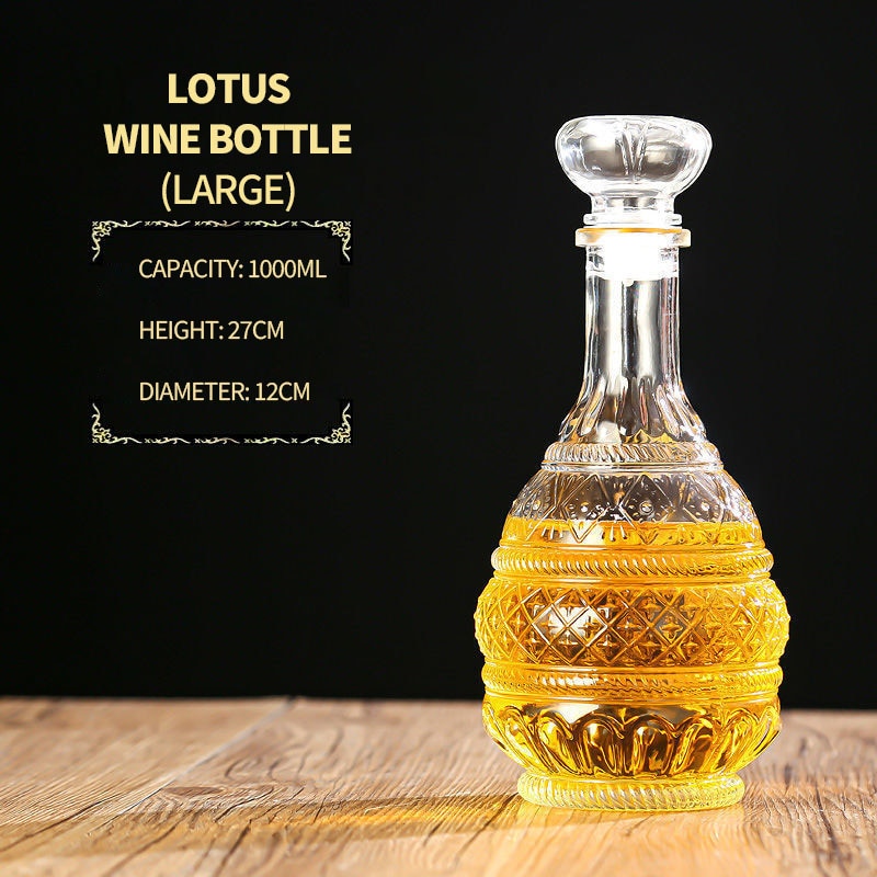 800-1000ml High-grade Range of Decanters. Whisky and Wine Dispensers. Crystal Glass Bottle Wine With Screw Cap Aerator, Mirror Jug and Gift Bar Decoration