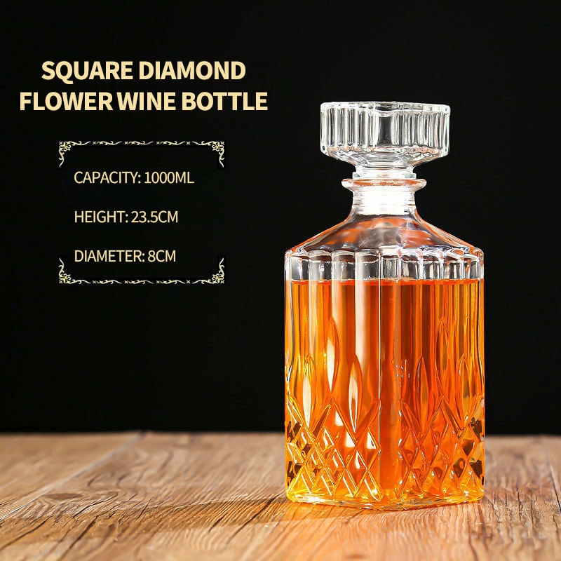 800-1000ml High-grade Range of Decanters. Whisky and Wine Dispensers. Crystal Glass Bottle Wine With Screw Cap Aerator, Mirror Jug and Gift Bar Decoration